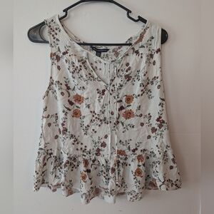 American Eagle Outfitters Women's Floral Blouse, Size‎ M